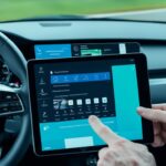jak zamontować tablet w samochodzie